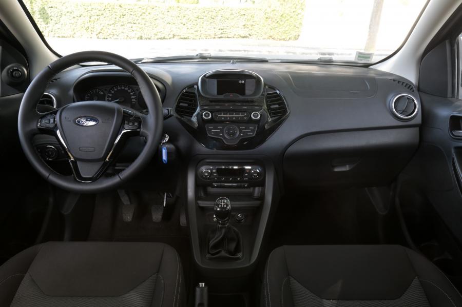 Торпедо Ford Ka+ 2016 года  (EU) (фото 20 из 40)
